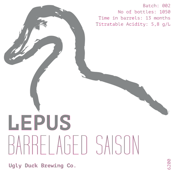 Frontetiket på Lepus fra Ugly Duck Brewing Co. Fadlagret sour beer, lagret 13 måneder på vintønder, minder nærmest om en hvidvin med sin tørre afslutning.