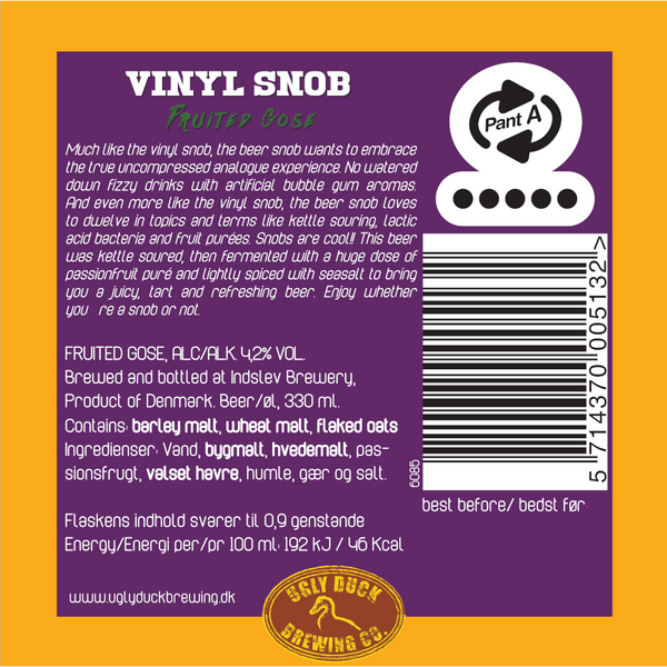 Bagetiket på Vinyl Snob fra Ugly Duck Brewing Co. En unik "fruited gose", der engang var en kettle sour, men siden er fermenteret med passionsfrugt og en smule havsalt, der giver en juicy, tør og forfriskende øl.